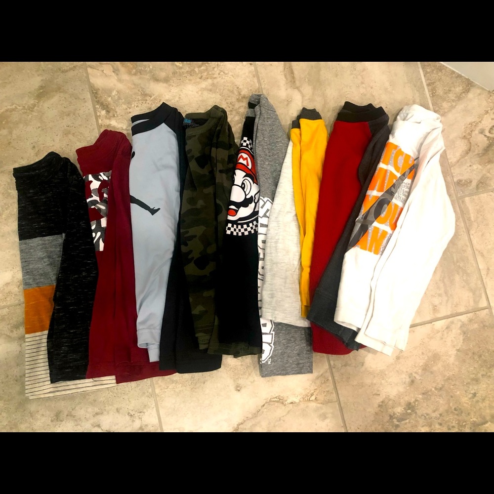 Kids long sleeve shirts size 4/5